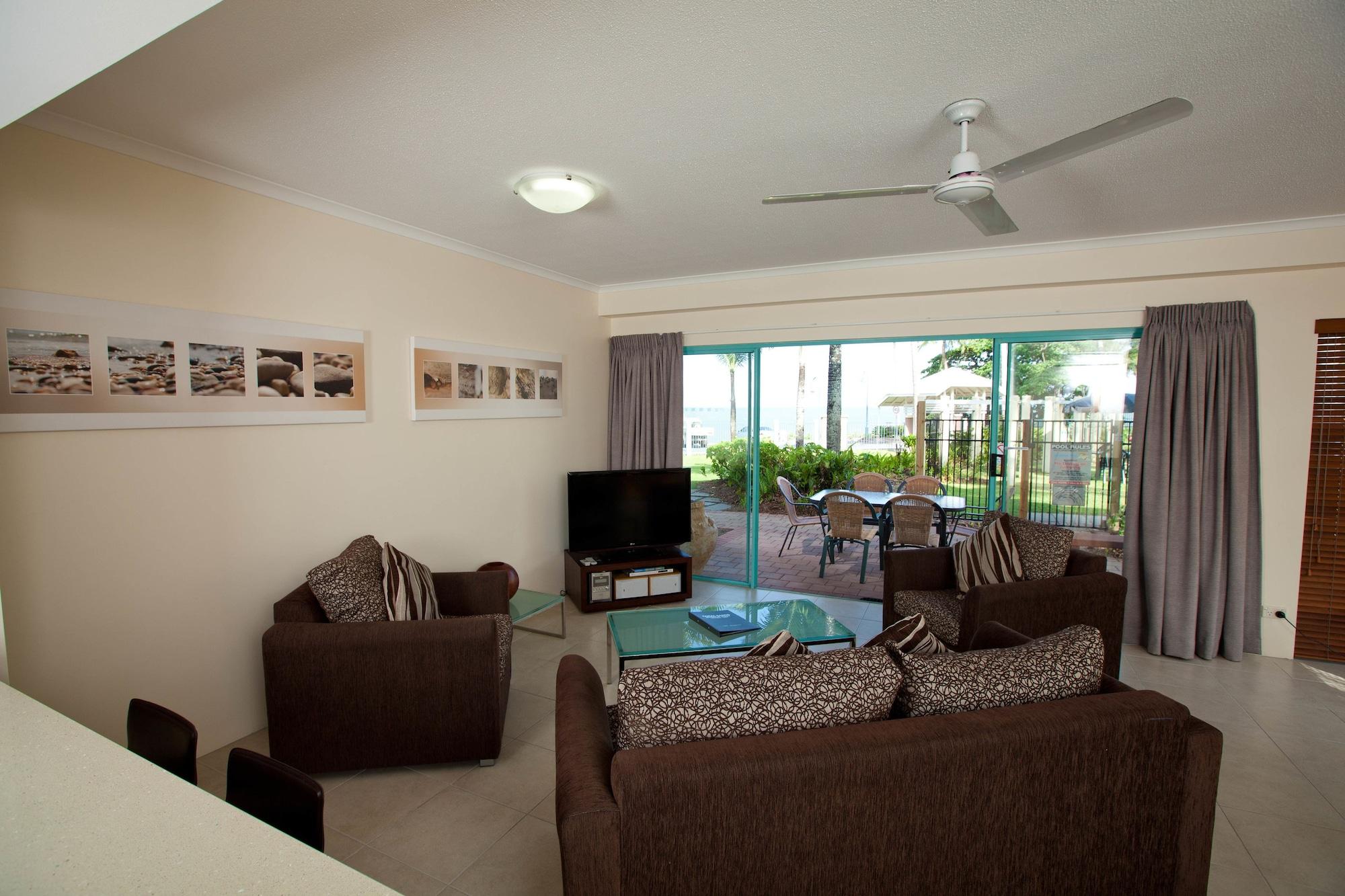 Coral Sands Beachfront Resort Trinity Beach Eksteriør billede