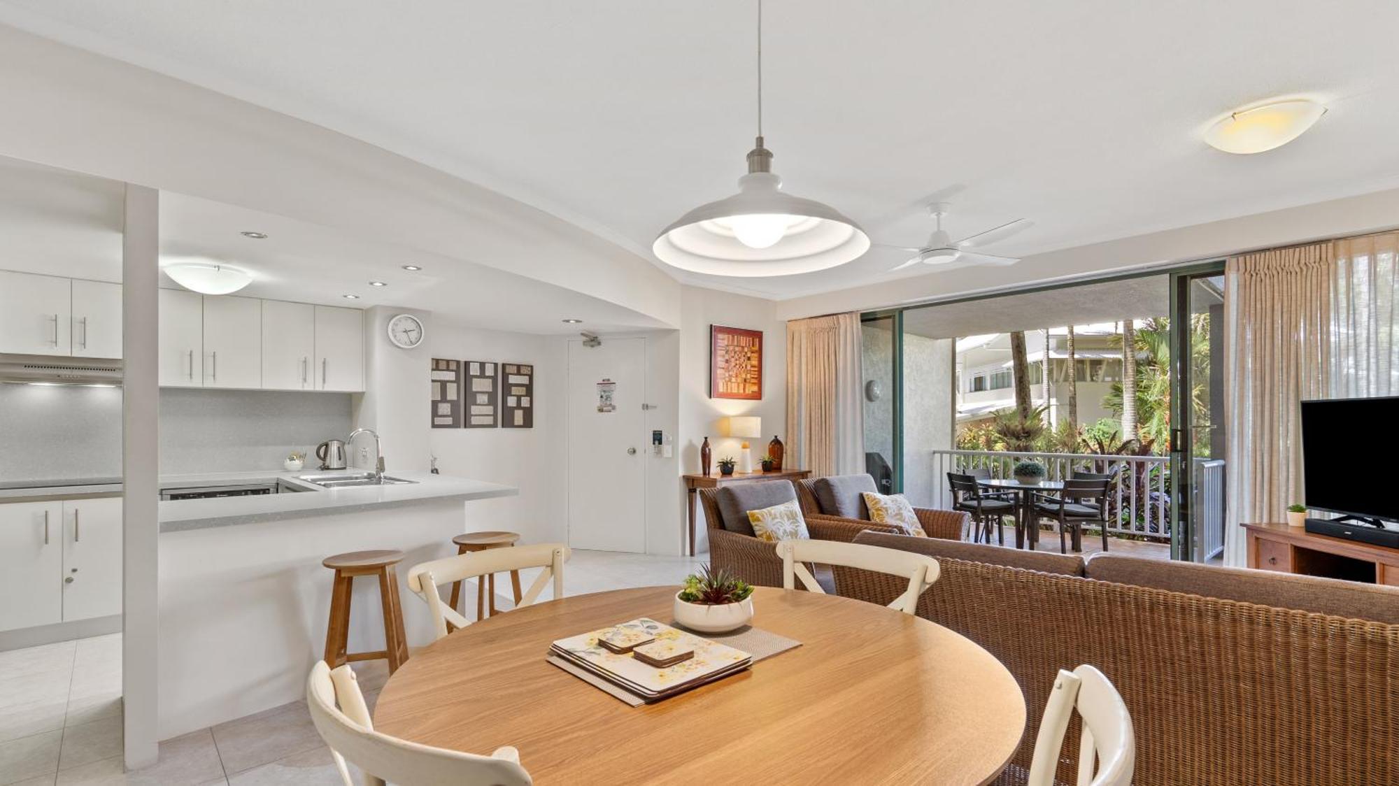 Coral Sands Beachfront Resort Trinity Beach Eksteriør billede