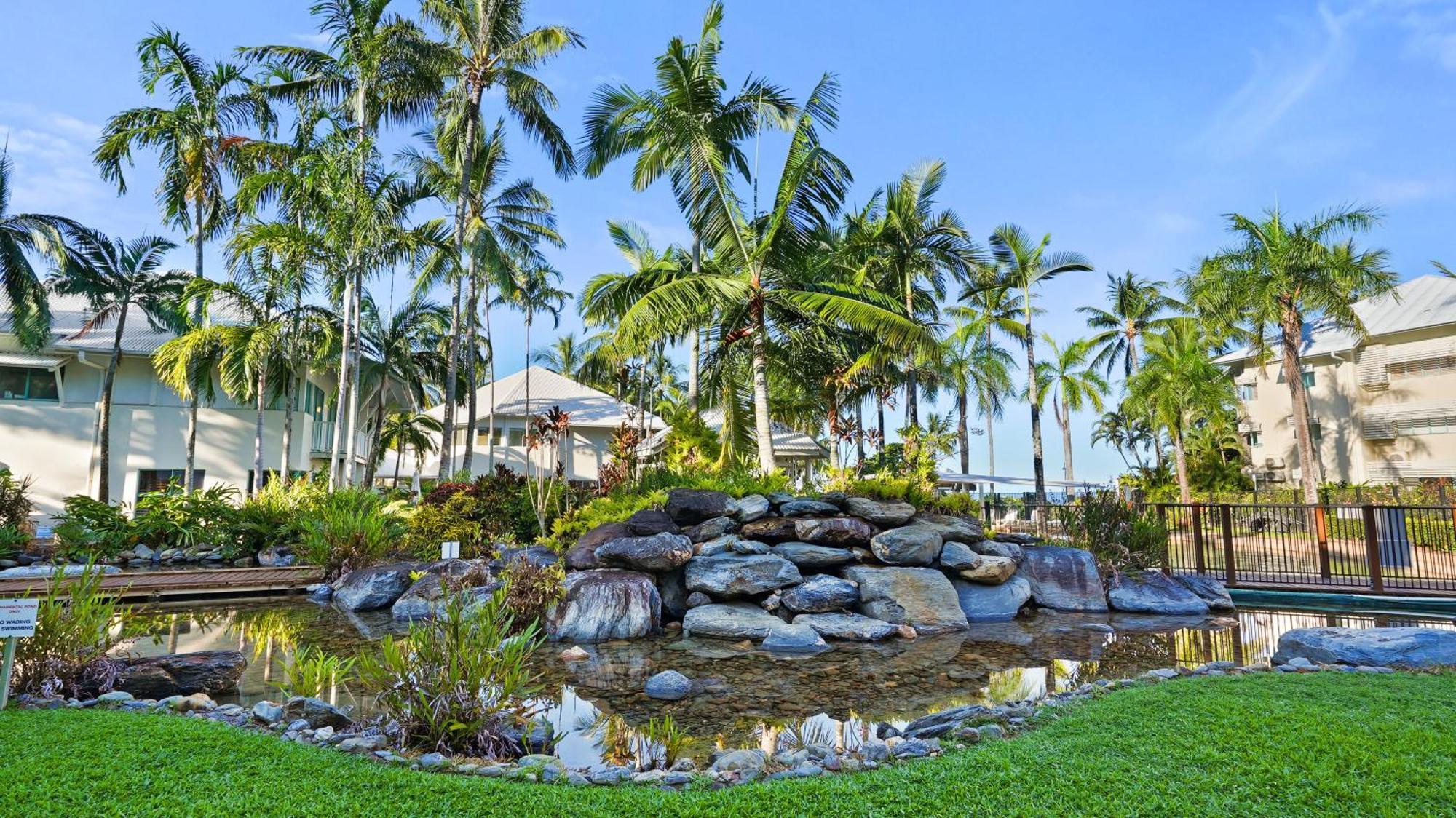 Coral Sands Beachfront Resort Trinity Beach Eksteriør billede