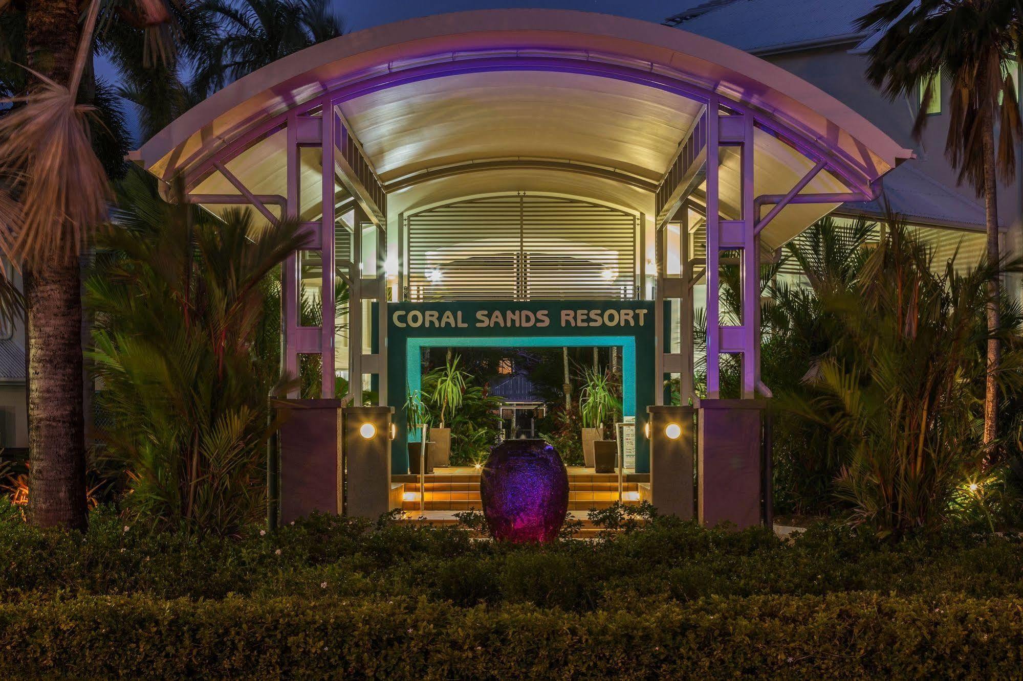Coral Sands Beachfront Resort Trinity Beach Eksteriør billede