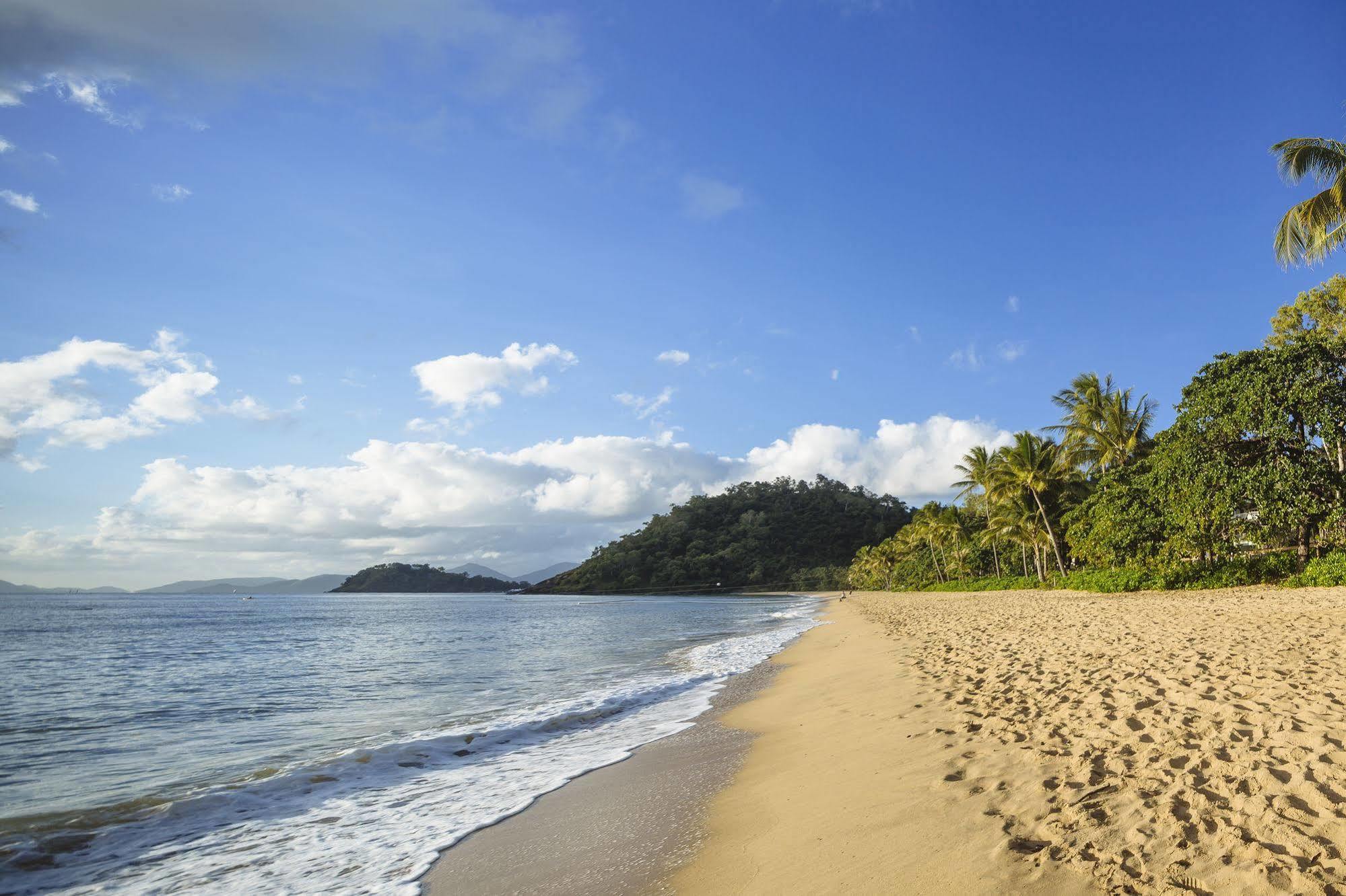 Coral Sands Beachfront Resort Trinity Beach Eksteriør billede